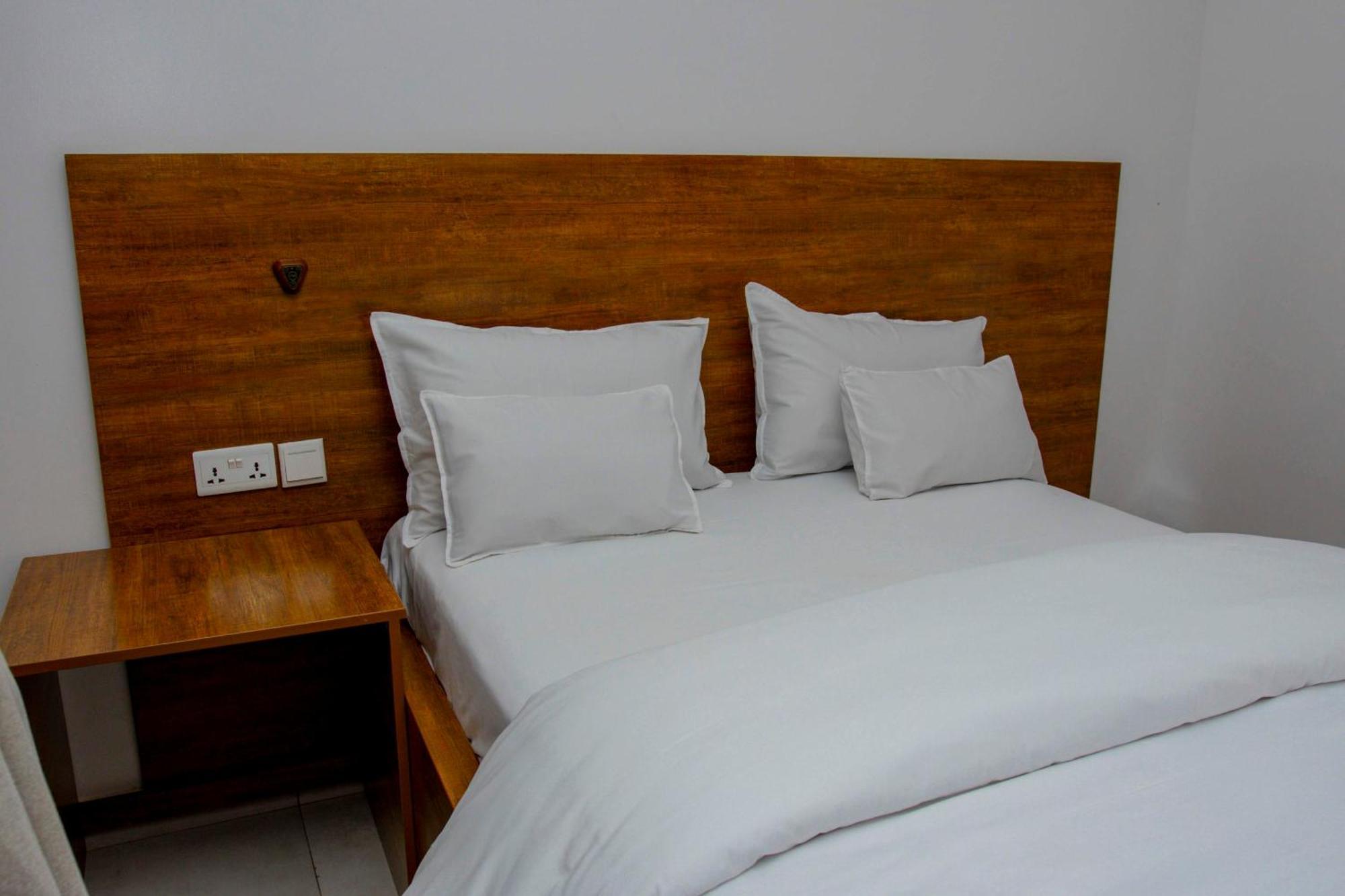 Ally Ngali Motel Kigali Ngoại thất bức ảnh