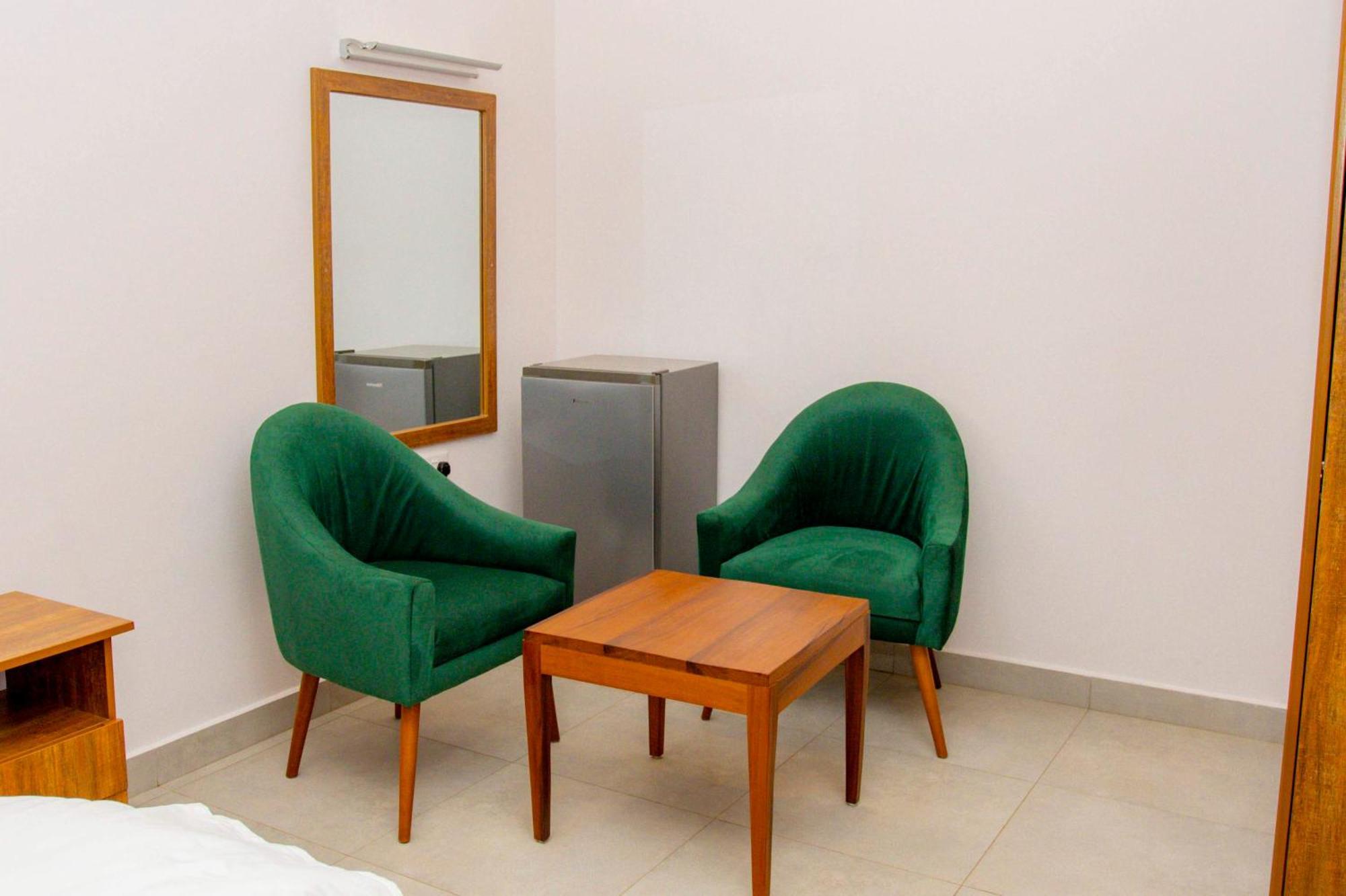 Ally Ngali Motel Kigali Ngoại thất bức ảnh